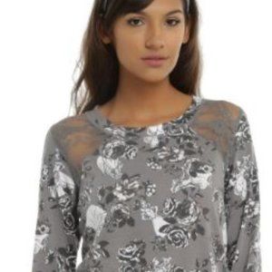 Hot Topic Disney Princesses Floral Sweater Plus sz 5